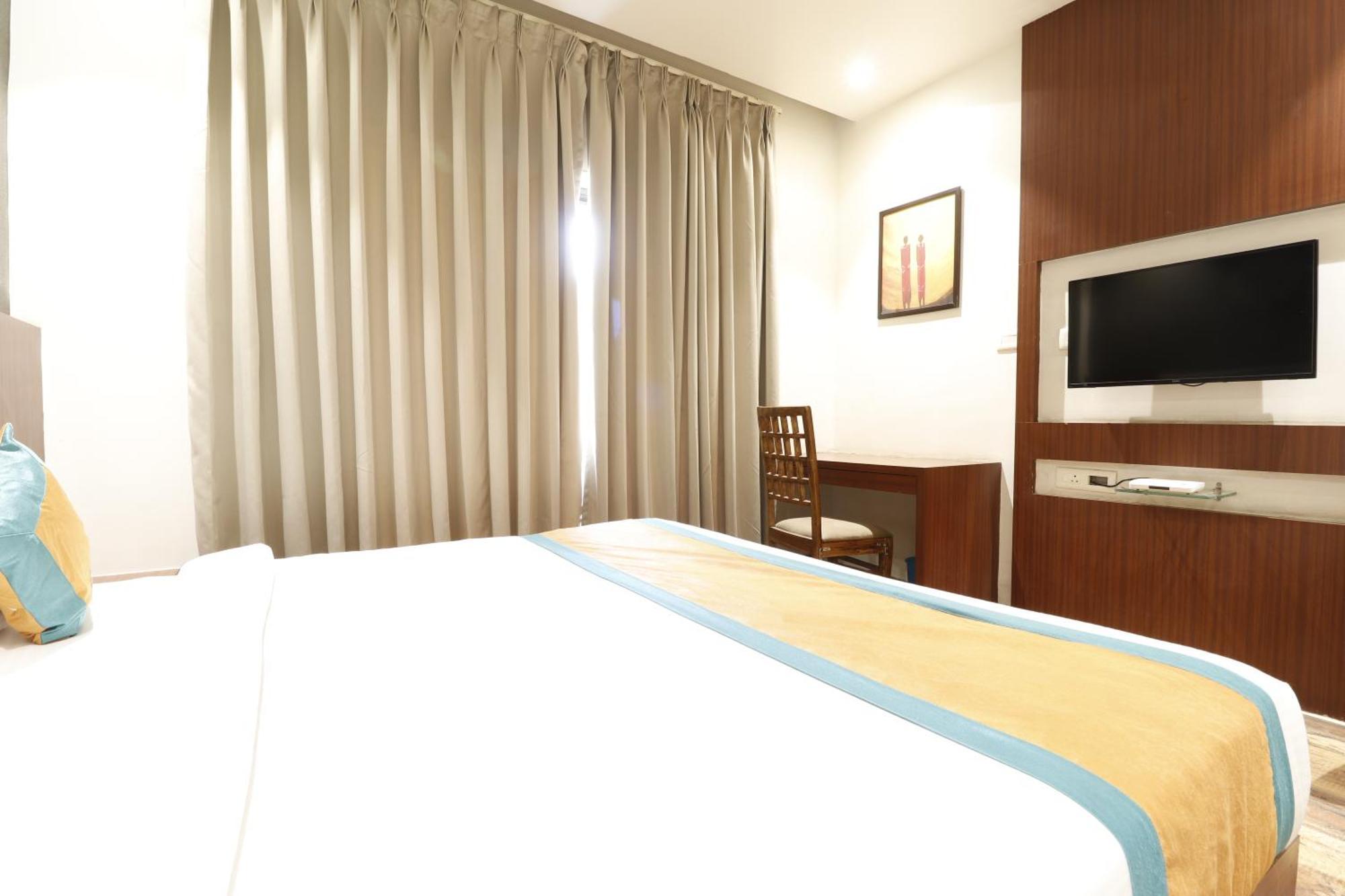 Hotel Yatri Nagpur Exterior photo